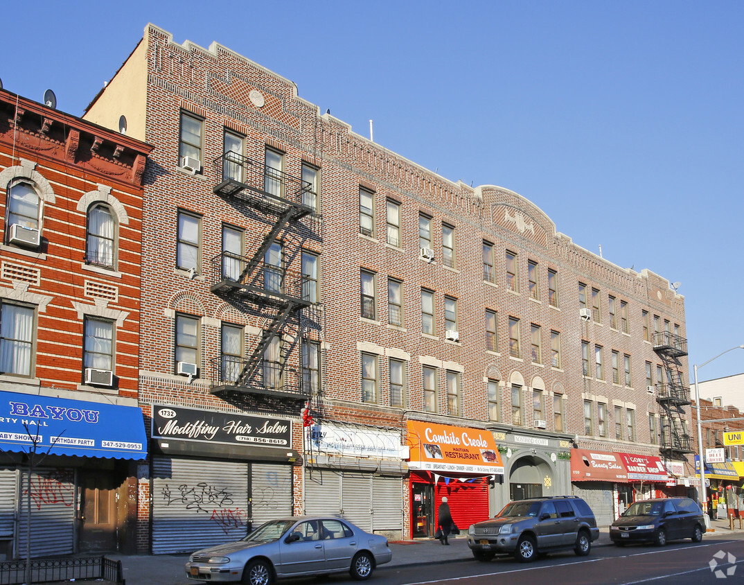 Foto principal - 1720 Nostrand Ave