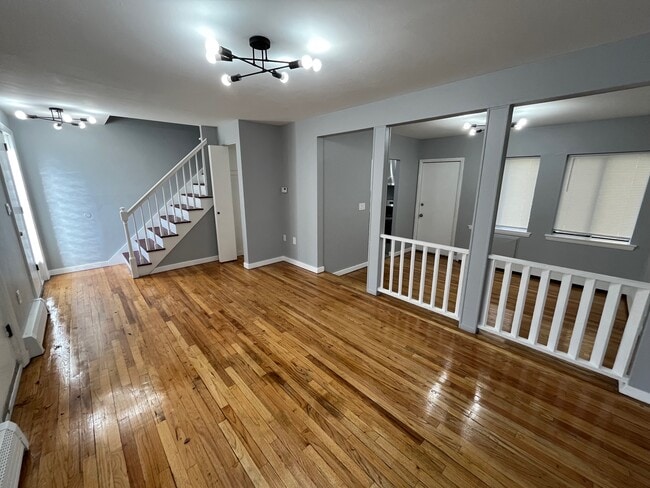 Foto del edificio - 10 Henderson Dr