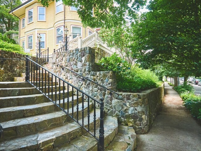 Foto del edificio - 18 Atherton Rd