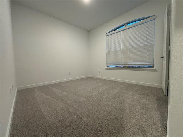 Building Photo - 708 Enys Wy