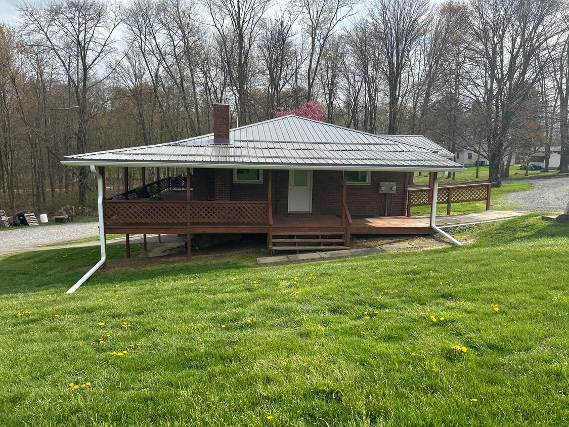 Building Photo - 114 Beachem Ln