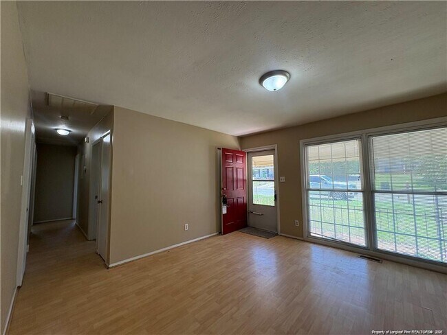 Foto del edificio - 2838 Coronada Pkwy