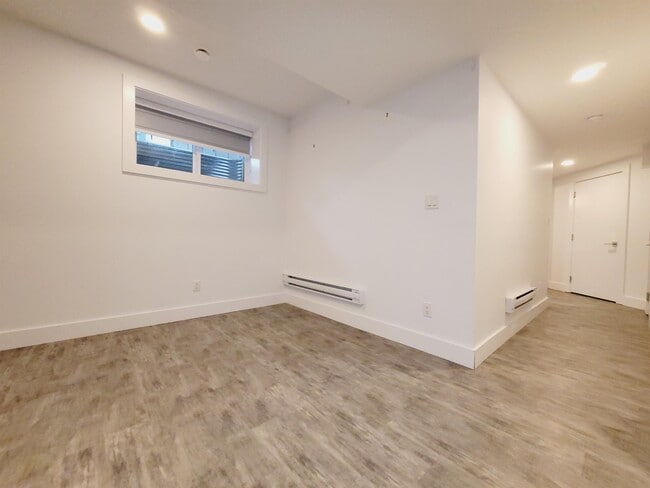 Building Photo - 8535-8588 88 Ave NW