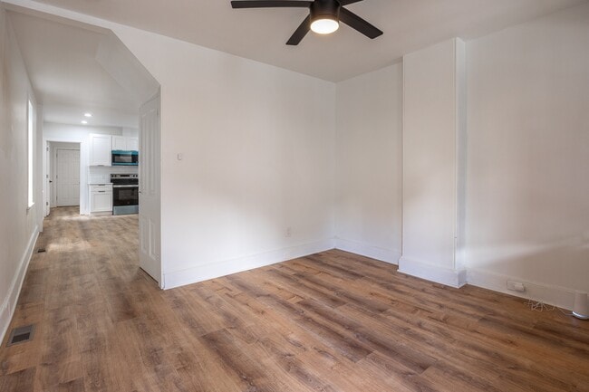 Photo - 137 E Pleasant St (Philadelphia, PA) House