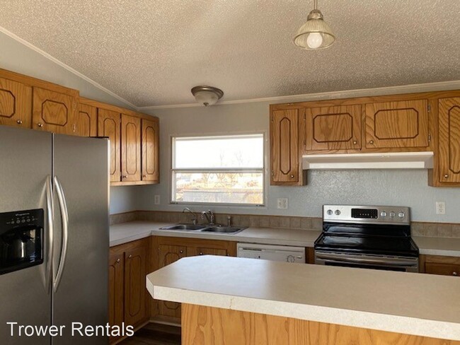 Building Photo - 3 br, 2 bath House - 2318 Yukon