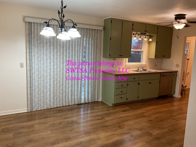 Building Photo - 929 Wood Street