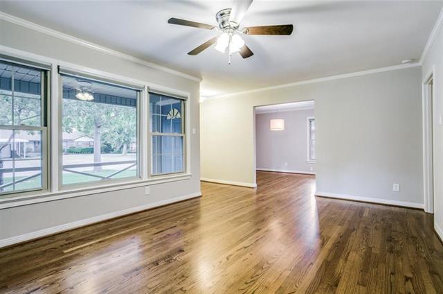 Foto del edificio - 9210 San Fernando Way