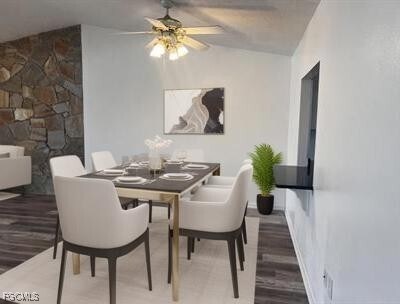 Foto del edificio - 4803 Triton Ct W
