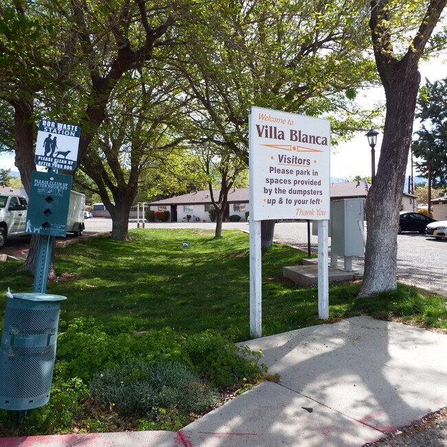 Foto del edificio - 3600 Eubank Blvd NE