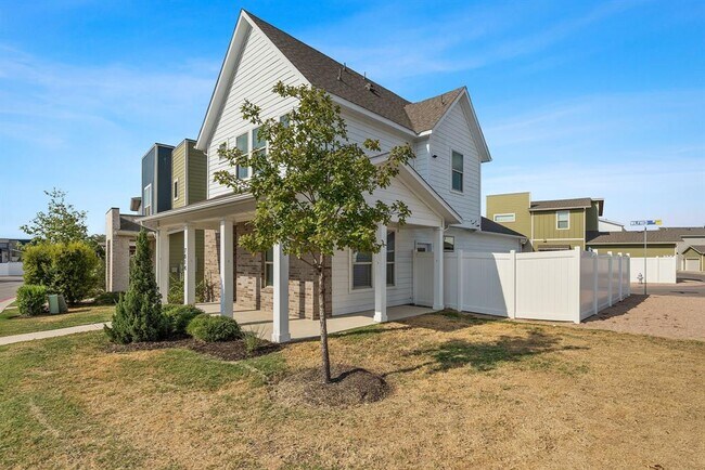 Building Photo - 7814 Wilfred Dr