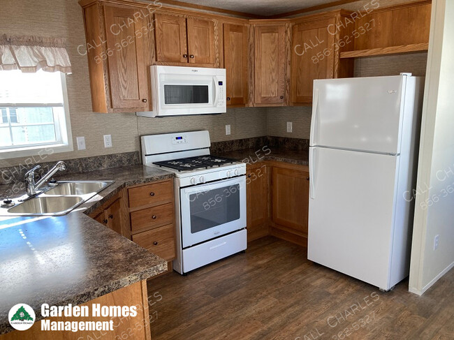 Unit 28 - Available Now - 576 W Forest Grove Rd