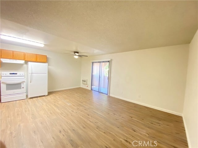 Foto del edificio - 1620 W Euclid Ave