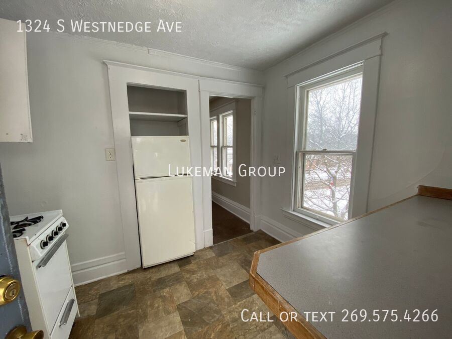 Foto principal - 1324 S Westnedge Ave