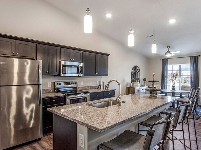 Elija el plano de planta que se ajuste a sus necesidades - Redwood Cuyahoga Falls West Bath Road