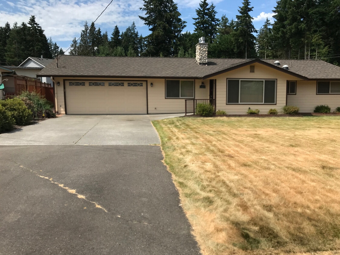 10808 37th Ave SE, Everett, WA 98208 House Rental in Everett, WA
