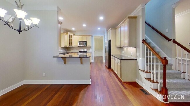 Building Photo - 2210 Kira Ln