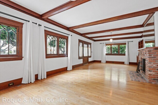 Building Photo - 2 br, 2 bath Apartment - 842-844 2nd Stree...