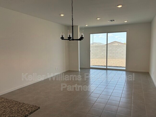 Foto del edificio - 3054 Lilly Jane Wy