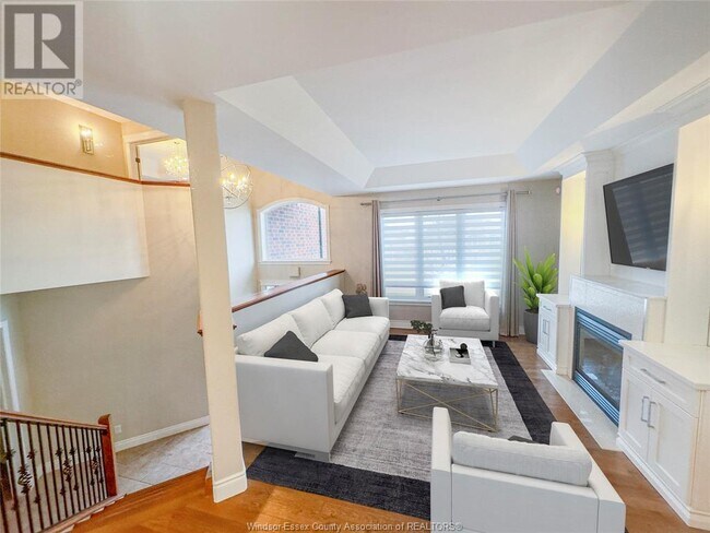 Building Photo - 3729 Deerbrook Dr