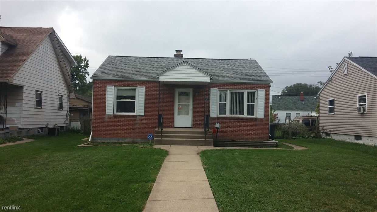 Primary Photo - 721 S Gladstone Ave