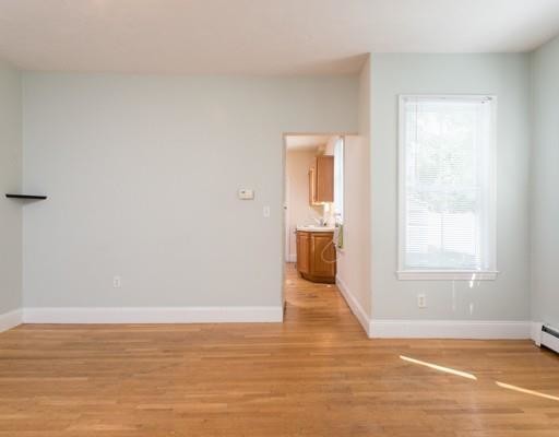 Building Photo - 5 bedroom in Waltham MA 02453