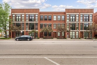 Building Photo - 818 N 4th St