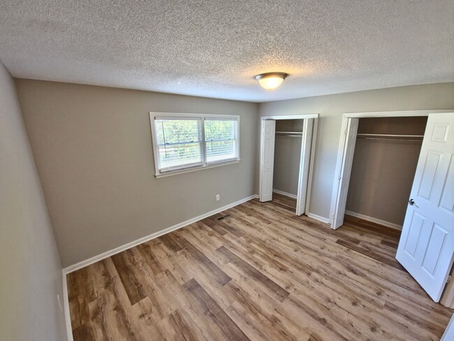 Building Photo - 1001 Morningside Dr