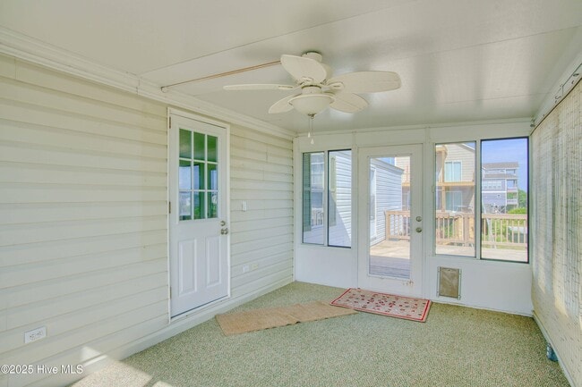 Building Photo - 221 Topsail Rd