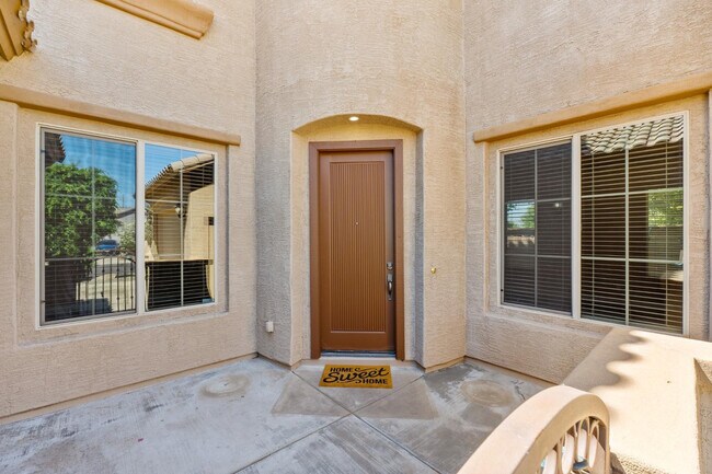 Building Photo - 2771 E Wisteria Dr