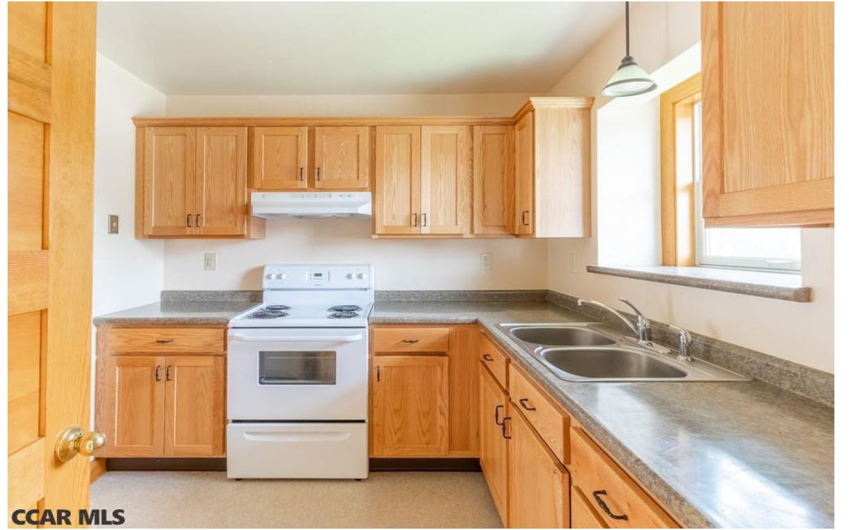 210 E Maple St Unit 1, Philipsburg, PA 16866 Apartments in