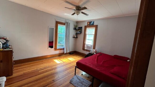 Foto del edificio - 931 Westcott St