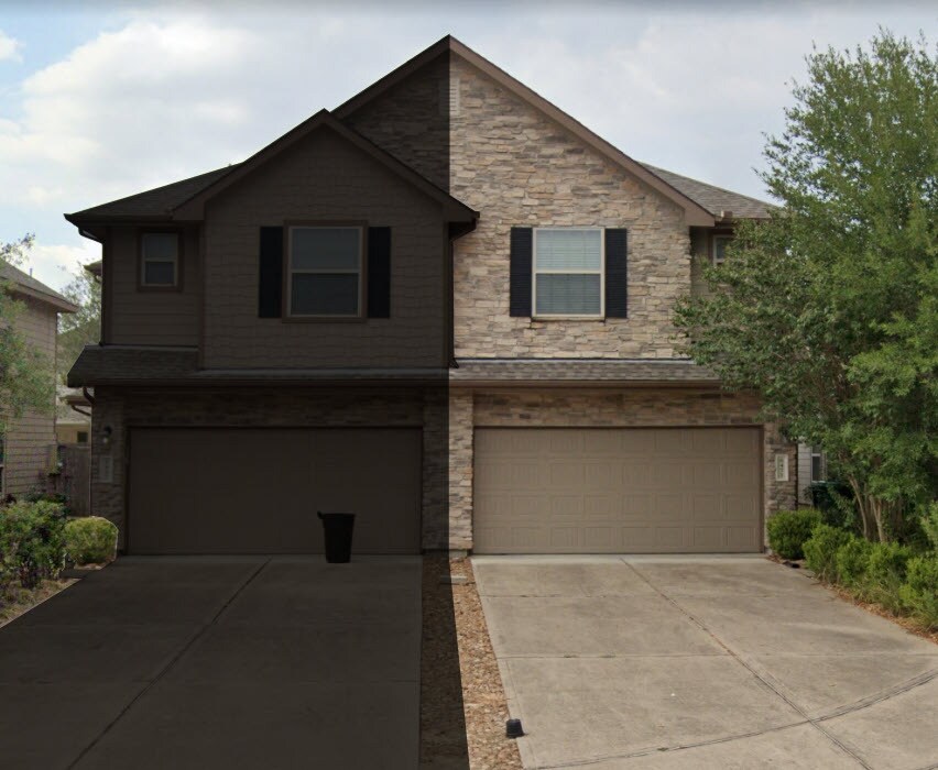 Foto principal - 6459 Calgary Woods Ln