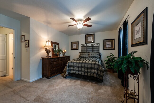Foto del edificio - Bridge Pointe Apartments and Townhomes