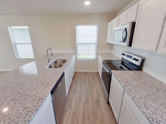 Foto del edificio - 2746 S Cypress St