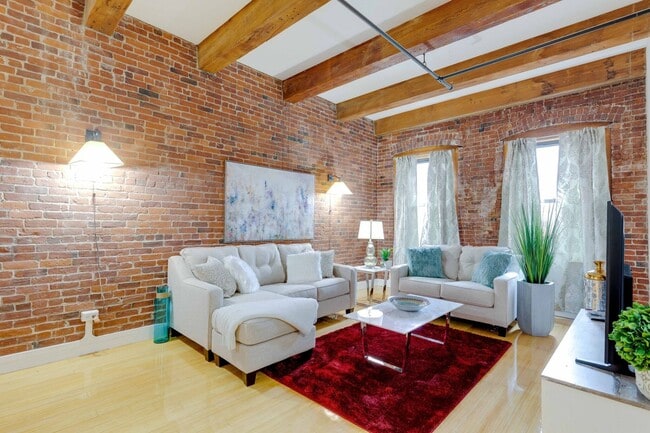 NORTH END 2 BED 2 BATH!!! - NORTH END 2 BED 2 BATH!!! Apartment