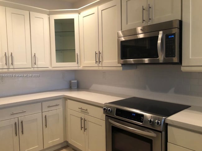 Foto del edificio - 10457 NW 61st St