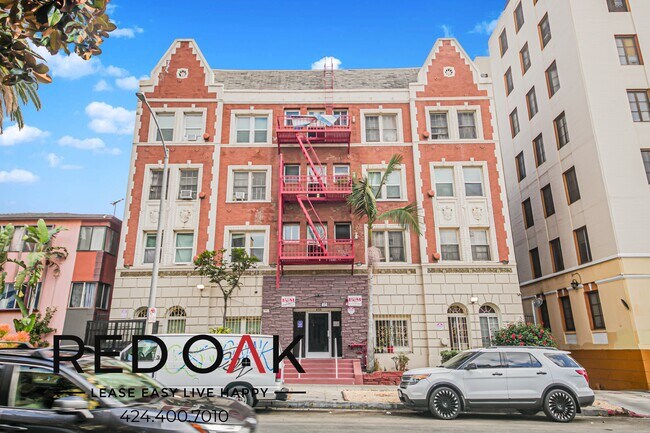 Foto del edificio - 454 S Catalina St