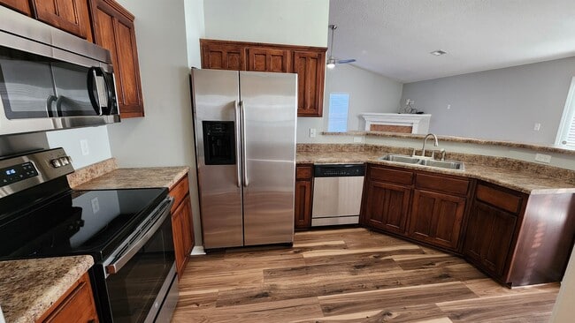 Building Photo - 5510 Underwood Cove