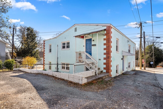Building Photo - 217 McGarity St