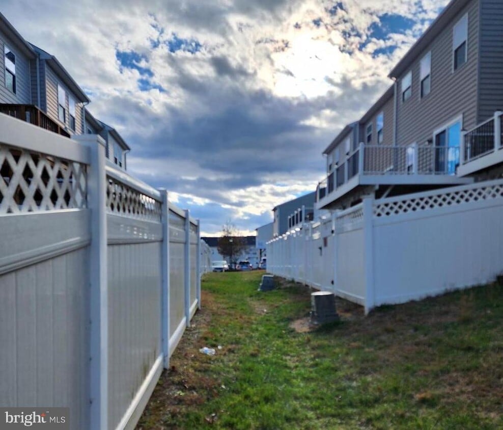 Primary Photo - 320 Rolling Valley Dr