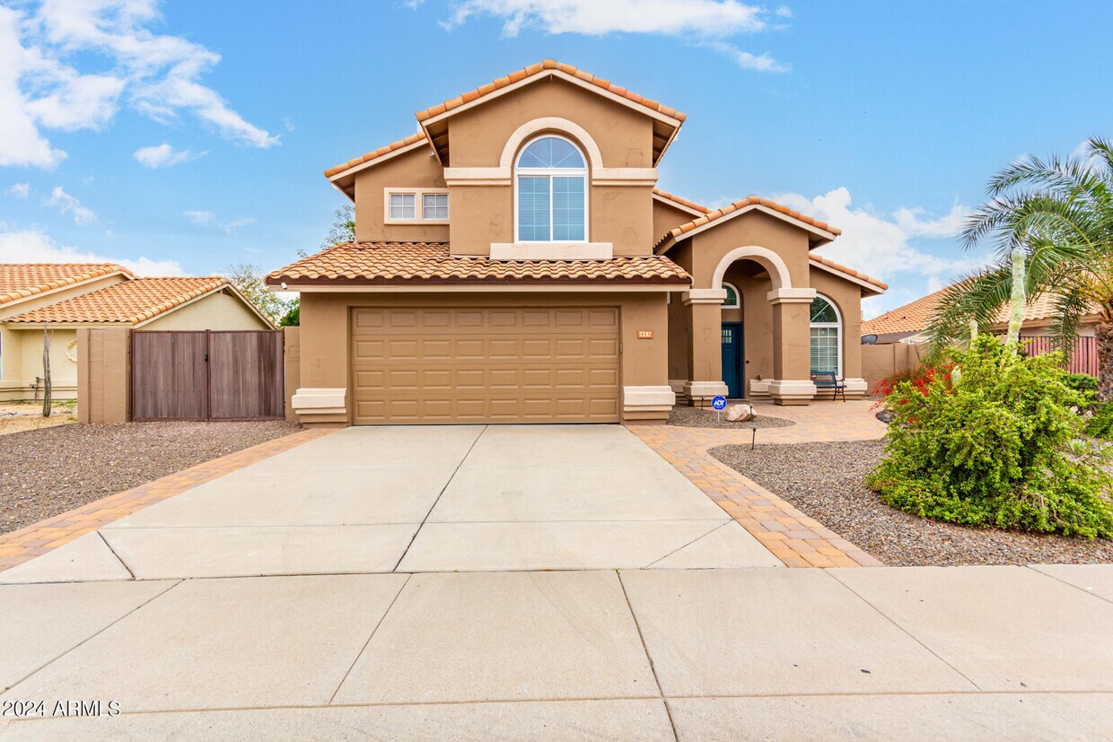 7217 CREST Ln, Glendale, AZ 85310 House Rental in Glendale, AZ