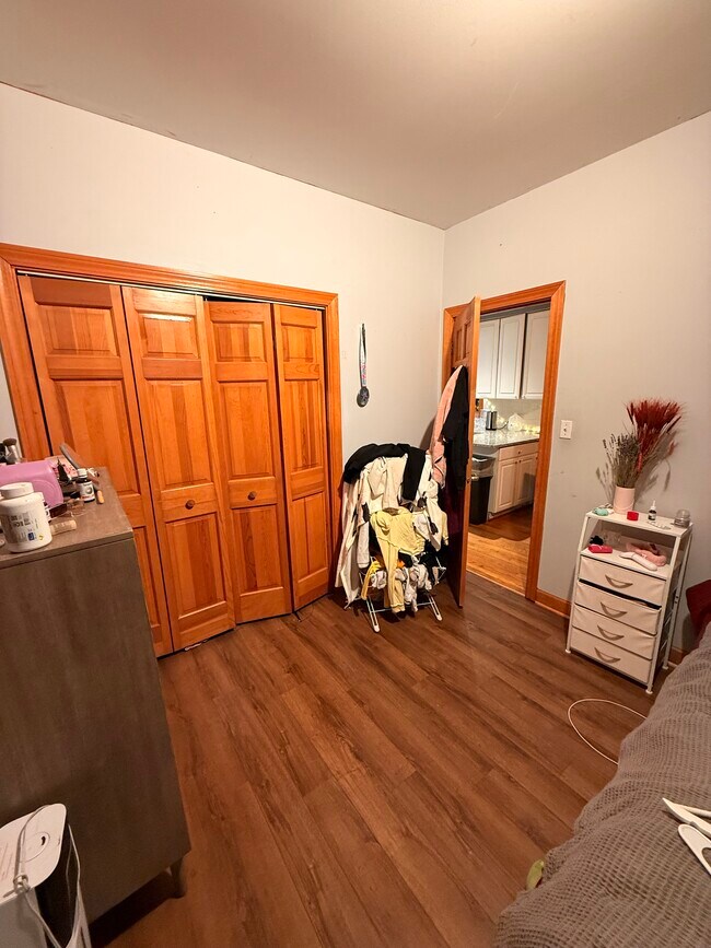 Foto del edificio - 1721 W Julian St