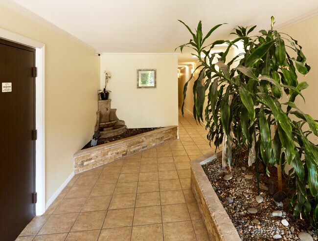 Foto del edificio - 817 10th St