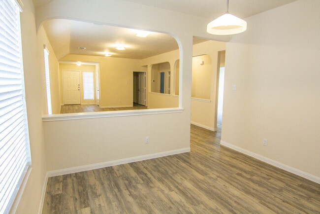 Foto del edificio - Saltgrass Crossing - 965 River Sage Ct, La...