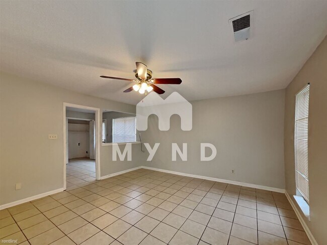 Building Photo - 3 br, 2 bath House - 3400 Castle Dr