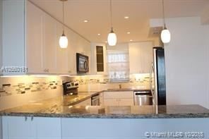 Building Photo - 3300 W Rolling Hills Cir