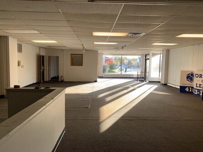 Building Photo - 1502 Indiana Ave