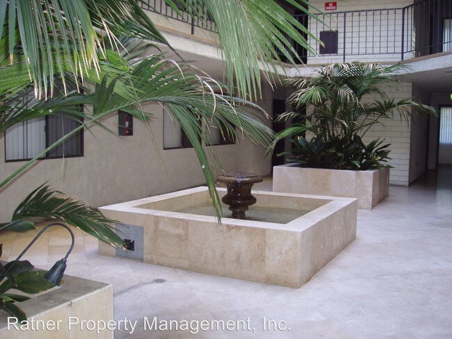 Foto del edificio - 14930 Moorpark St