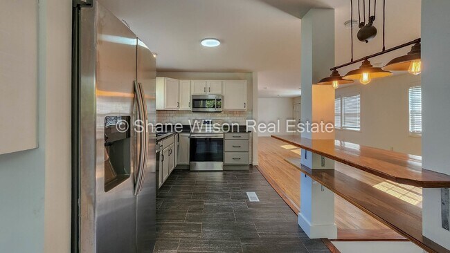 Foto del edificio - 3 BR / 1 BA East Ridge home for lease!