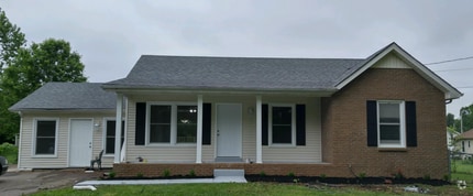 Building Photo - 220 Bob White Dr